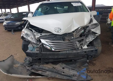 2017 Toyota Sienna Xle Premium 8 Passenger from USA, damaged, VIN 5TDYZ3DC5HS859494